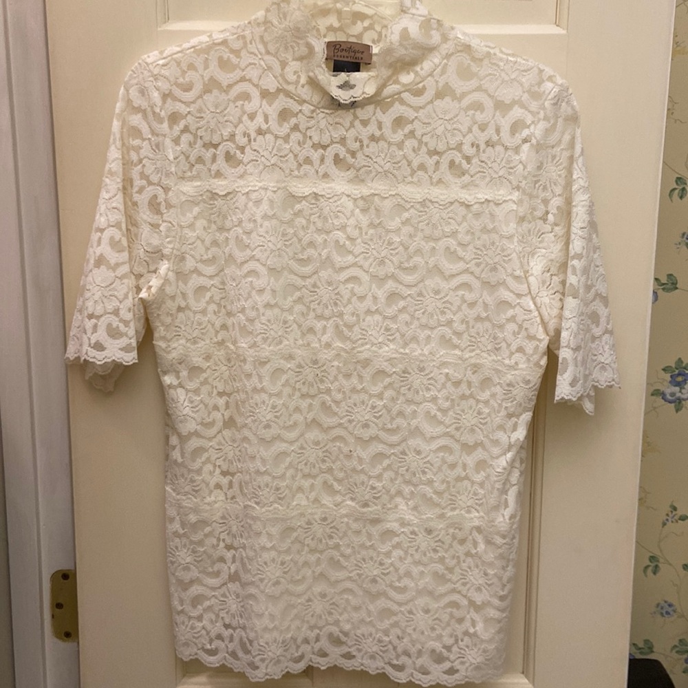 Cream lace blouse with liner